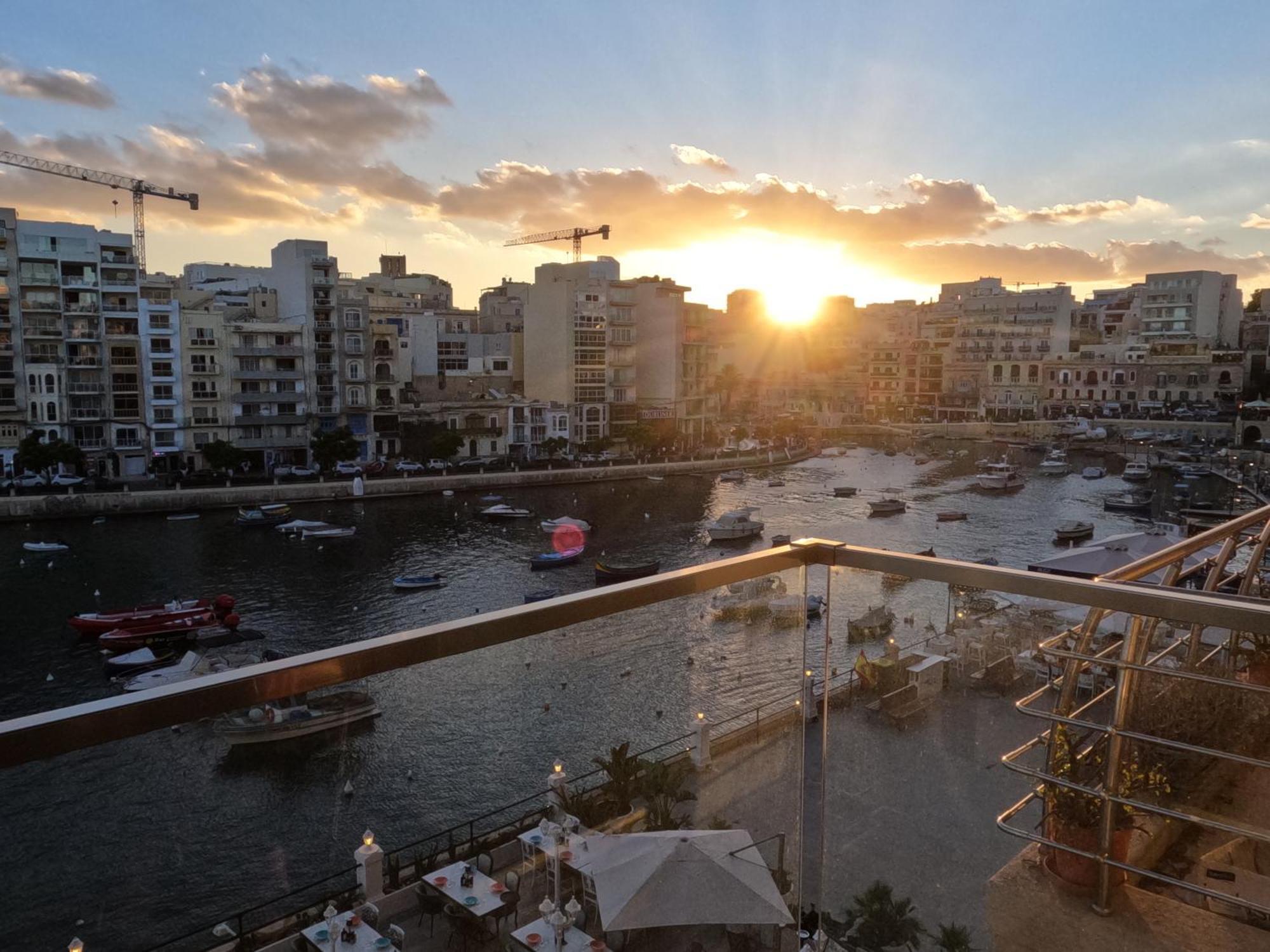 Apartment Spinola Seaview Deluxe 1 Bedroom *