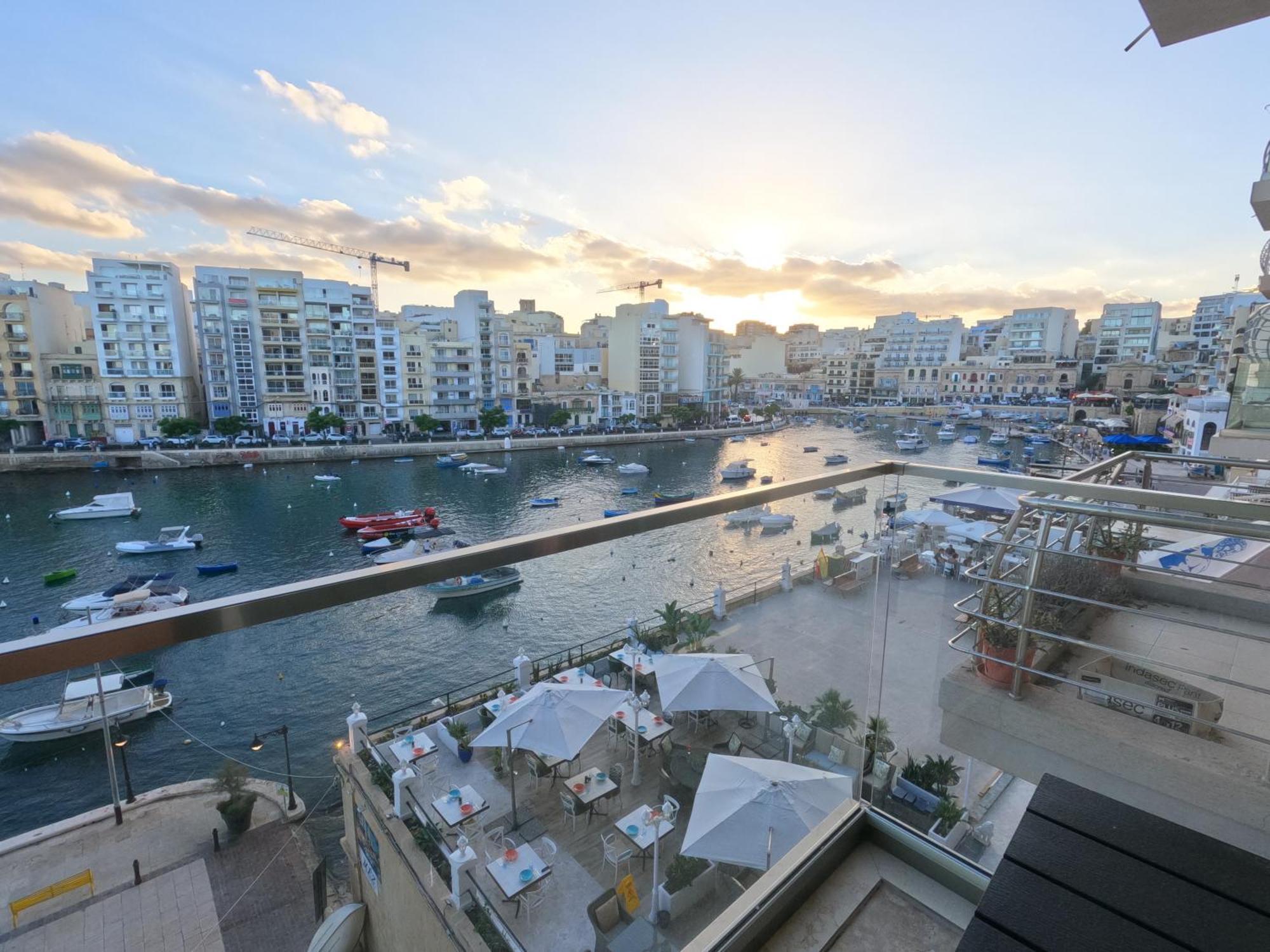 Spinola Seaview Deluxe 1 Bedroom Saint Julian's
